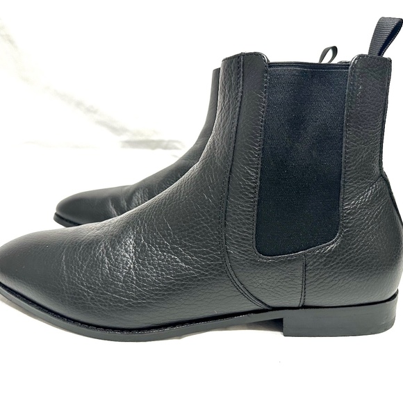 Coach Graham Chelsea Boots – Black Leather (Like New) - Picture 1 of 15